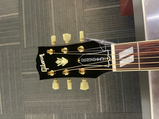Gibson Hummingbird 4